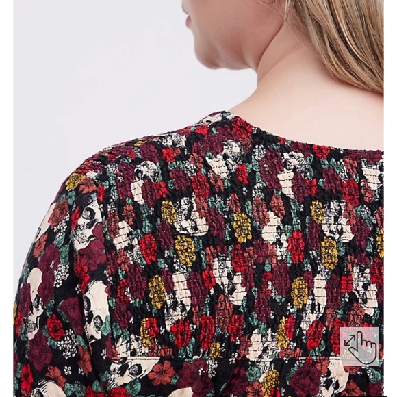 TORRID WOMEN’S TUNIC BLOUSE - CRINKLE FLANNEL FLORAL SKULLS BLACK SIZE 3X NWT - Picture 6 of 6